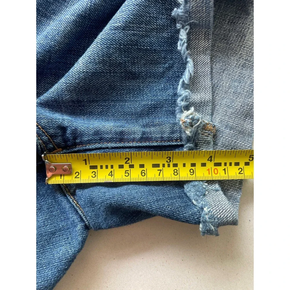Madewell Women 31 Cut-Off Denim Shorts‎ 4 inch Mid Rise Medium Wash Cotton